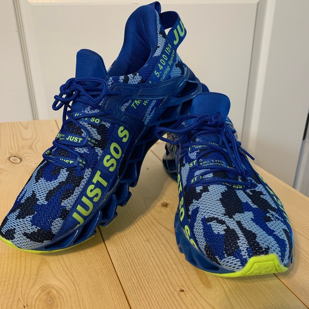 Just So So Blue Camouflage Men’s Sneakers